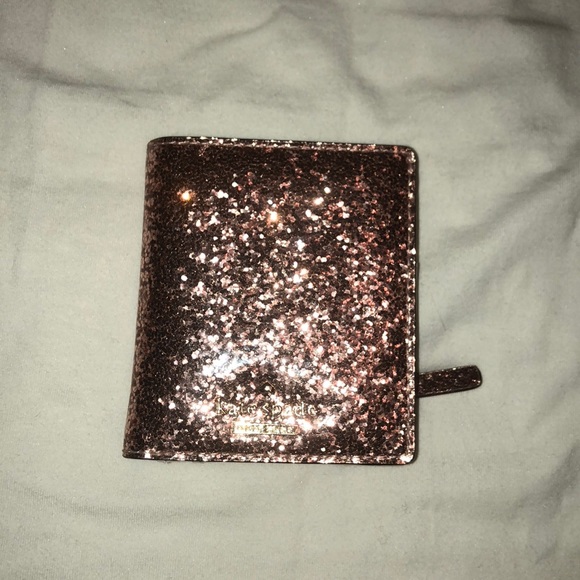 kate spade Handbags - Kate Spade Glitter Bug small Stacy rose gold